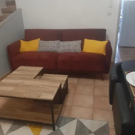 Maison 100 M2, Terrasse 25 M2, Clim, 3 Chbs Avec Tv, Parking * Pierrelatte