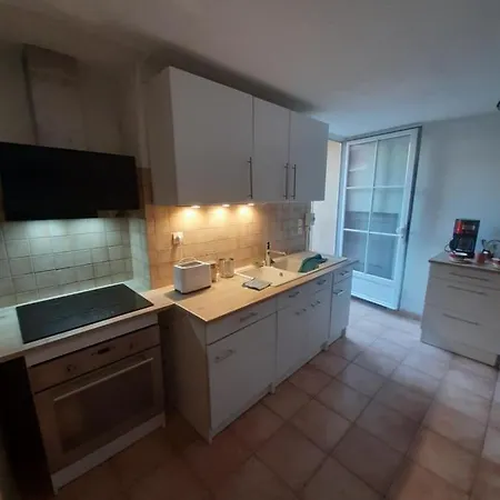Maison 100 M2, Terrasse 25 M2, Clim, 3 Chbs Avec Tv, Parking Apartment
