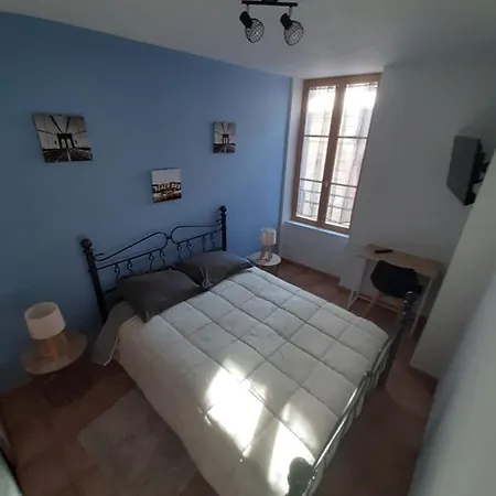Maison 100 M2, Terrasse 25 M2, Clim, 3 Chbs Avec Tv, Parking Appartement Pierrelatte
