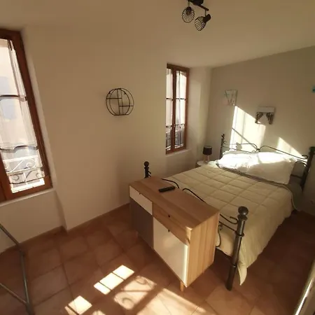 Maison 100 M2, Terrasse 25 M2, Clim, 3 Chbs Avec Tv, Parking Pierrelatte
